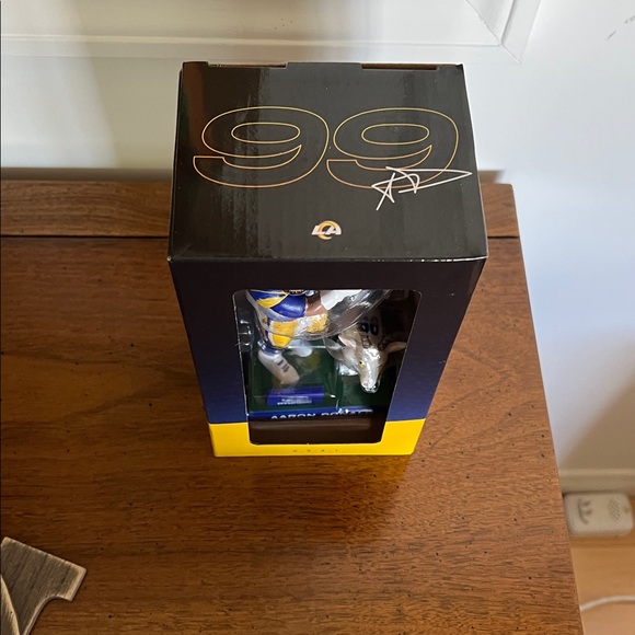 Aaron Donald Bobblehead the Goat - Picture 2 of 3